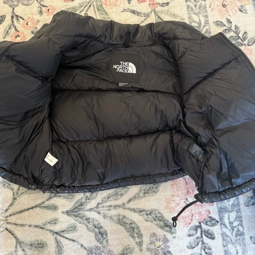 North Face Cropped Puffer - Picture 7 of 7